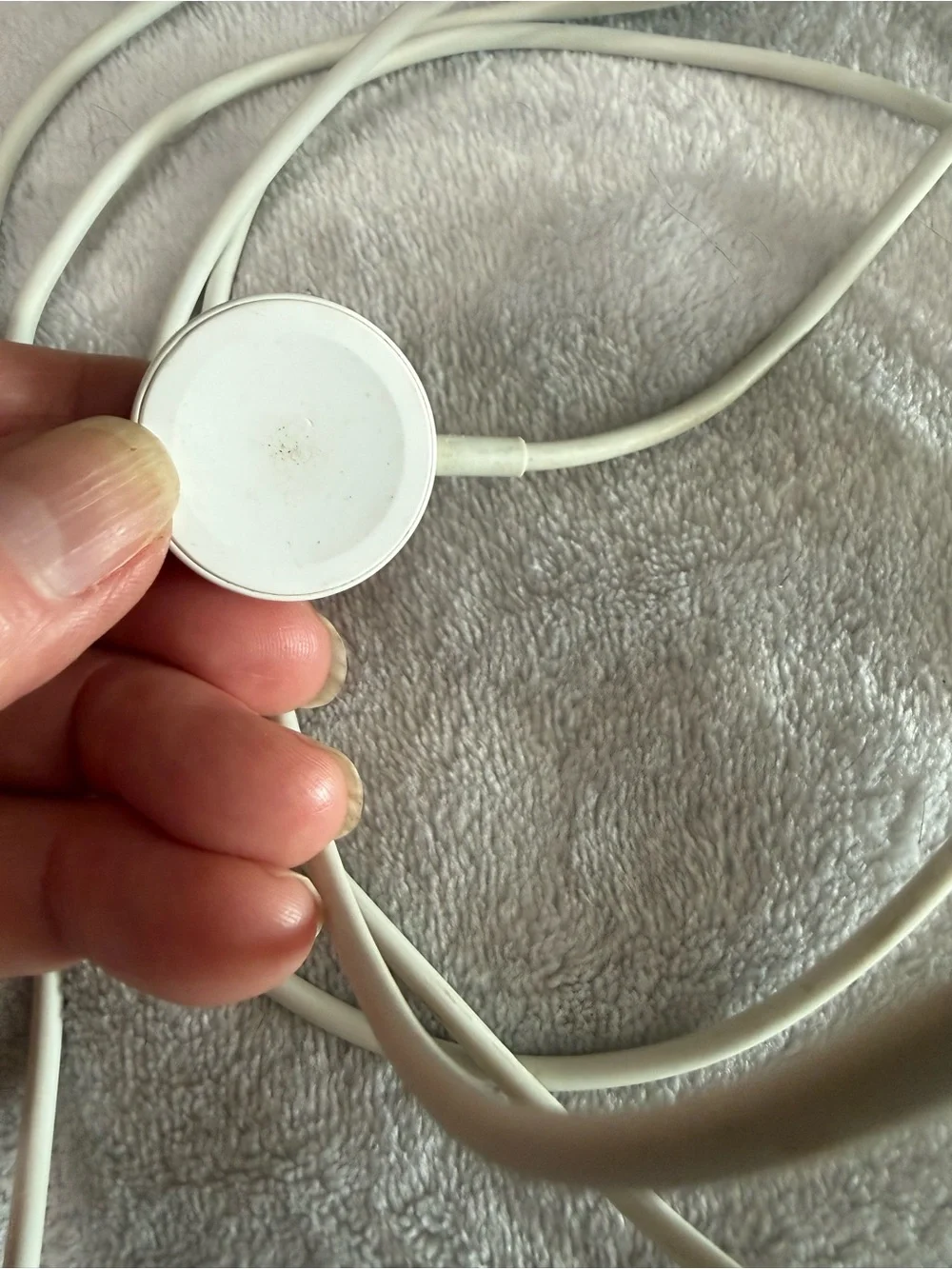 White Magnetic Charging Cable for Apple Smartwatch